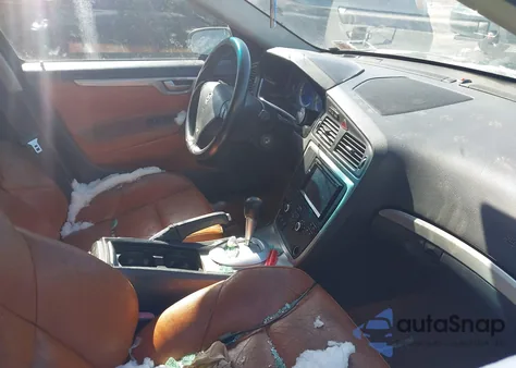 2005 Volvo S60 R from USA, damaged, VIN YV1RH527852478549